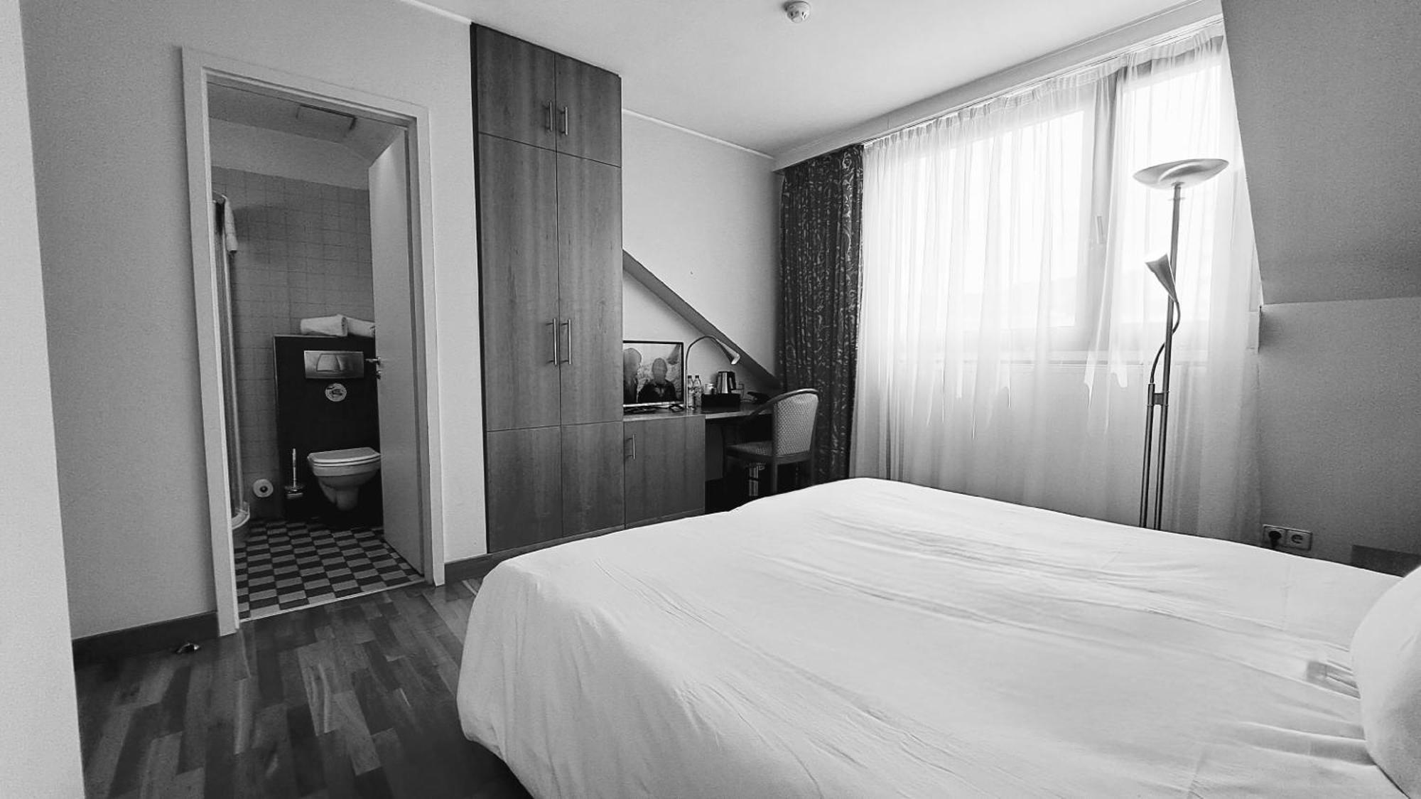 Hotel De La Poste Esch-sur-Alzette Eksteriør bilde